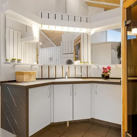펜션 Amadahy - 950m From The Sea By Interhome Bindslev